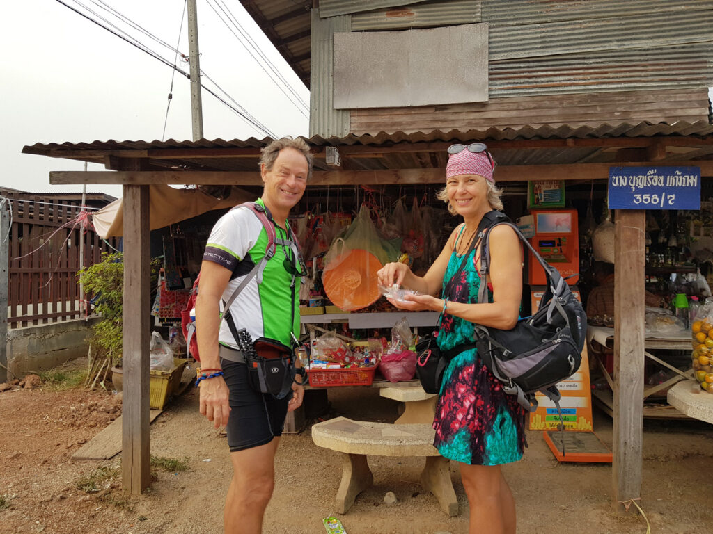 Front_slider_Bicycle-Tour-Sukhothai-26